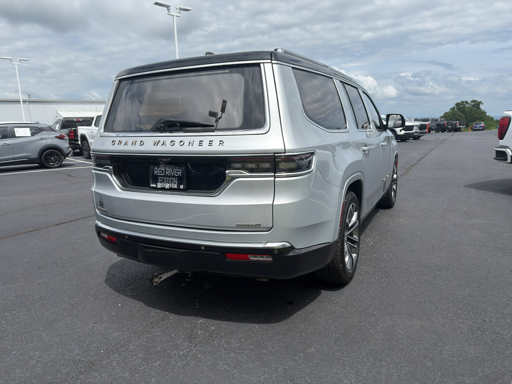 2022 Jeep Grand Wagoneer Series III photo 6