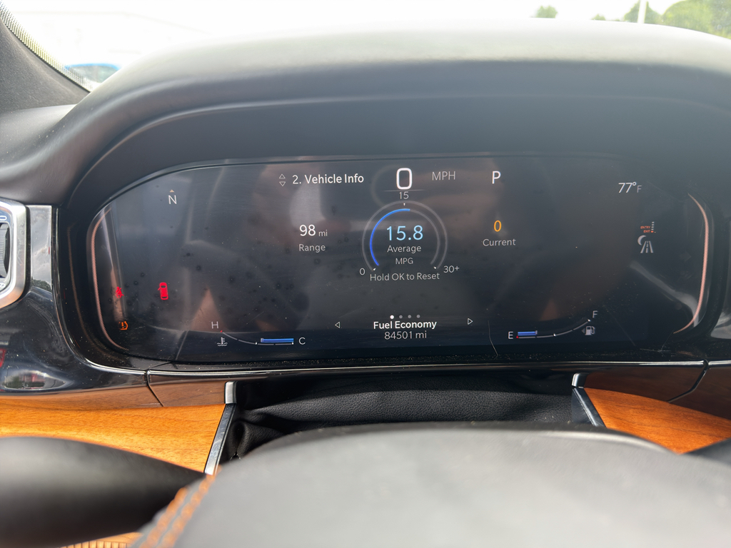 2022 Jeep Grand Wagoneer representative vehicle photo