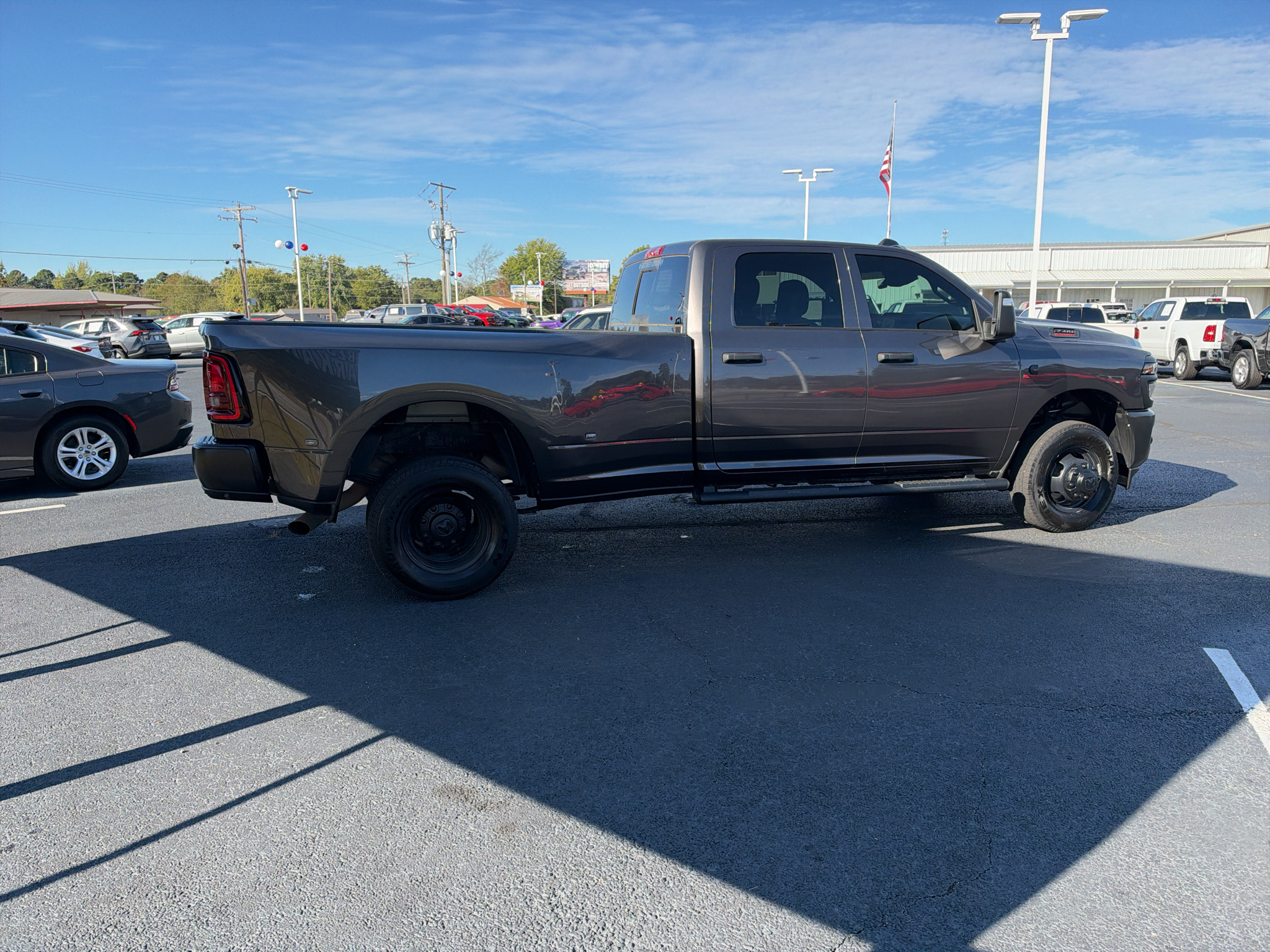 2026 Ram 3500 Tradesman photo 4