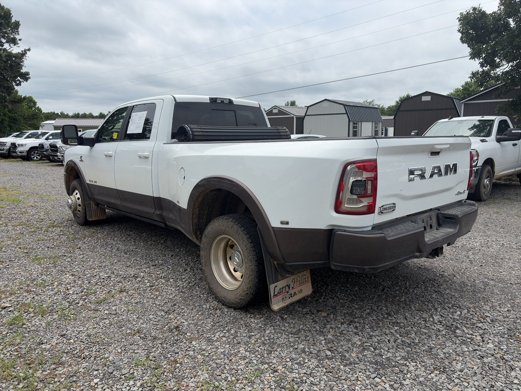 2023 Ram 3500 Longhorn photo 4