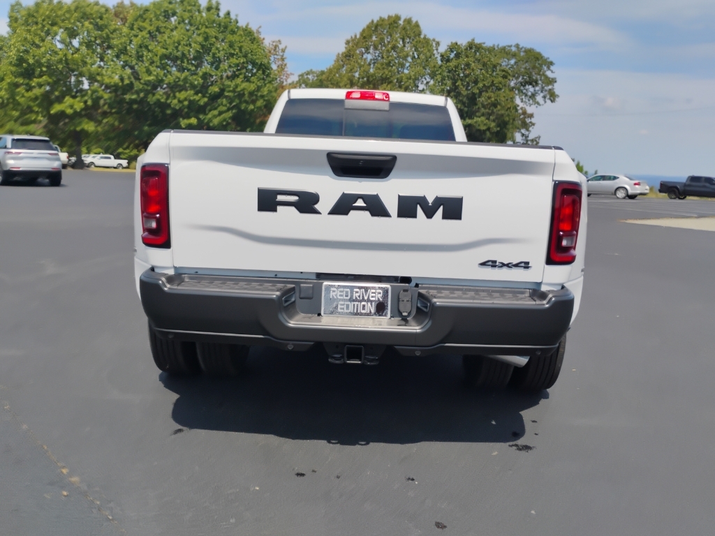 2026 Ram 3500 Tradesman photo 6