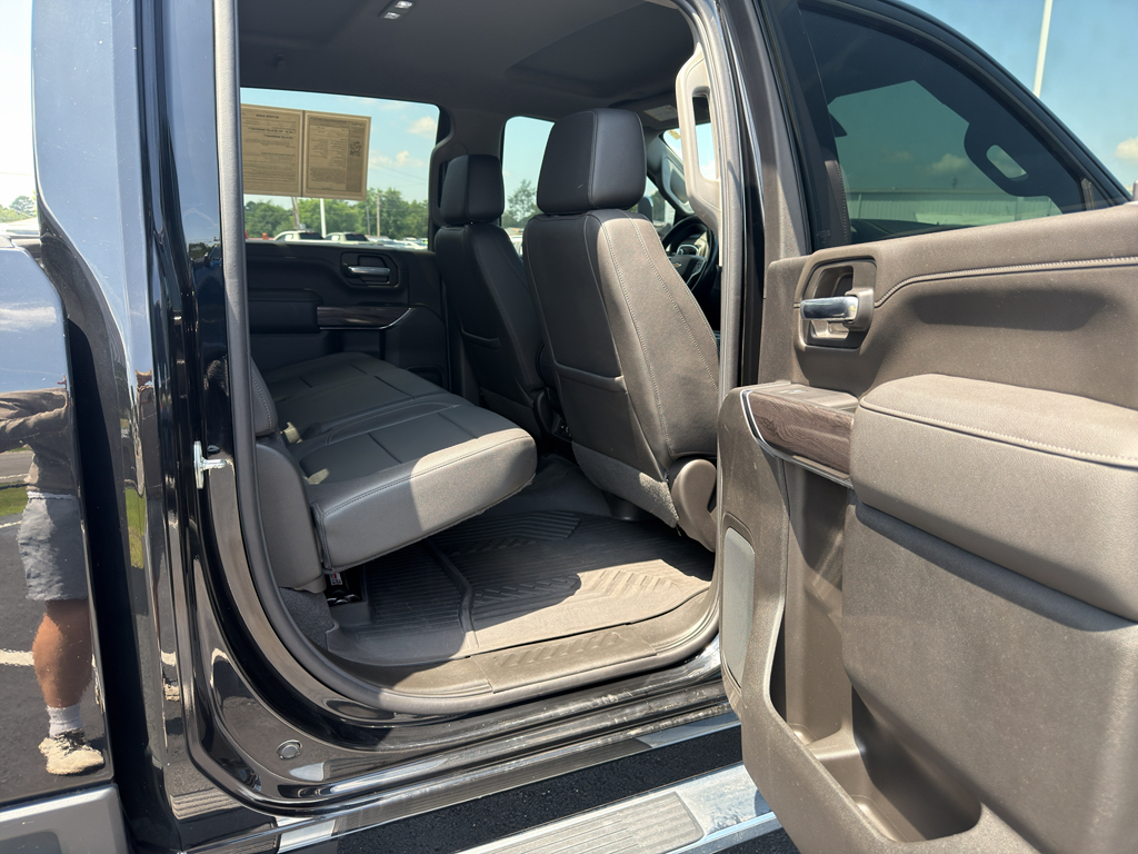 2022 Chevrolet Silverado HD representative vehicle photo