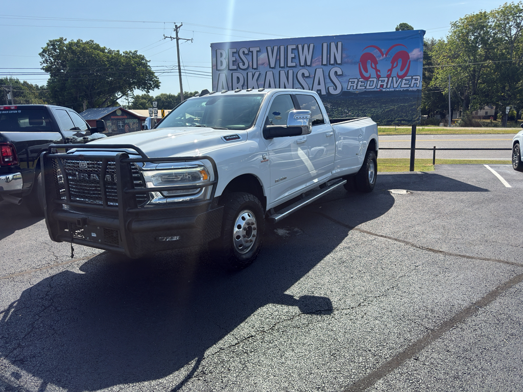 2023 Ram 3500 vehicle photo 1