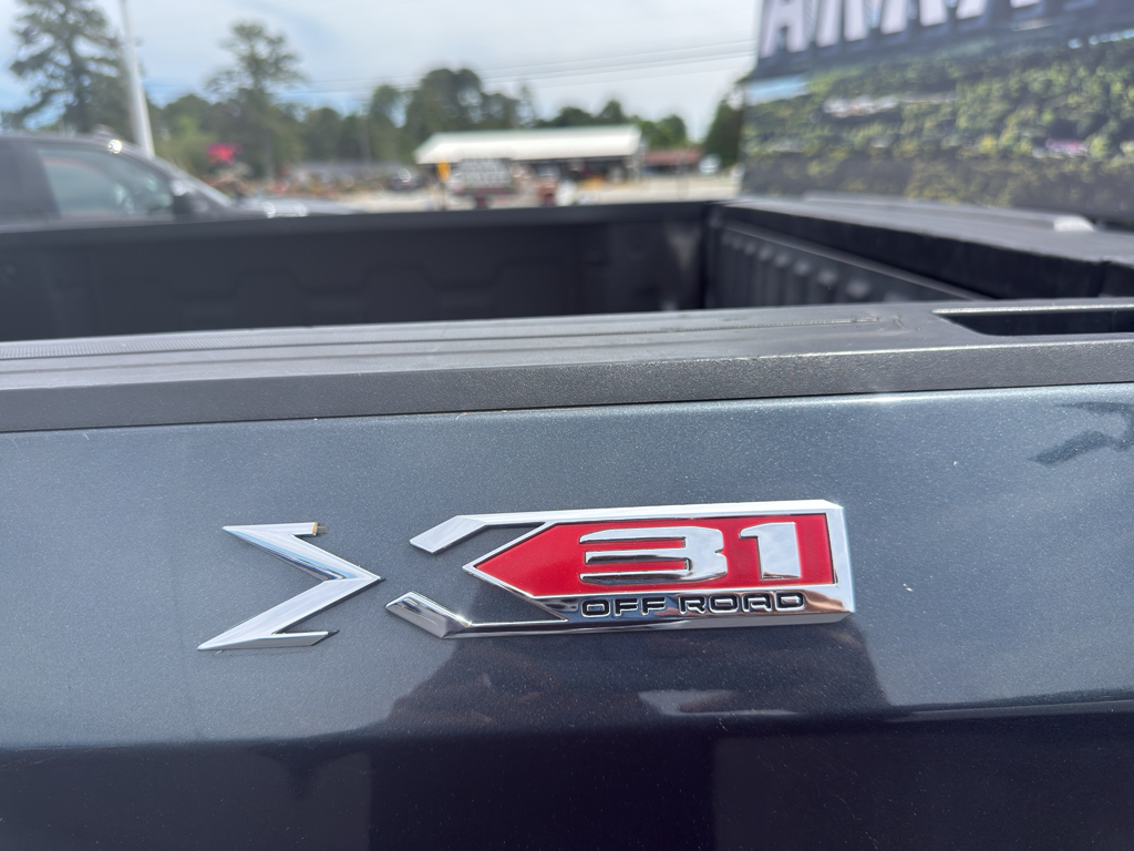 2019 Gmc Sierra representative vehicle photo