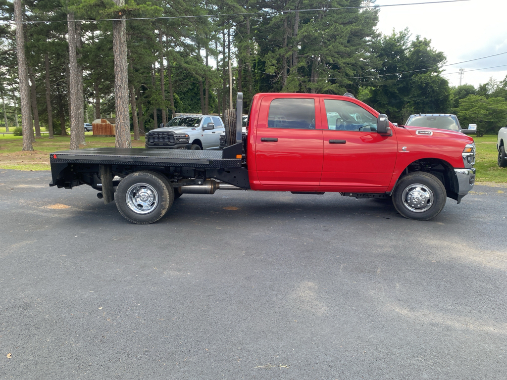 2026 Ram 3500 Chassis Tradesman photo 4
