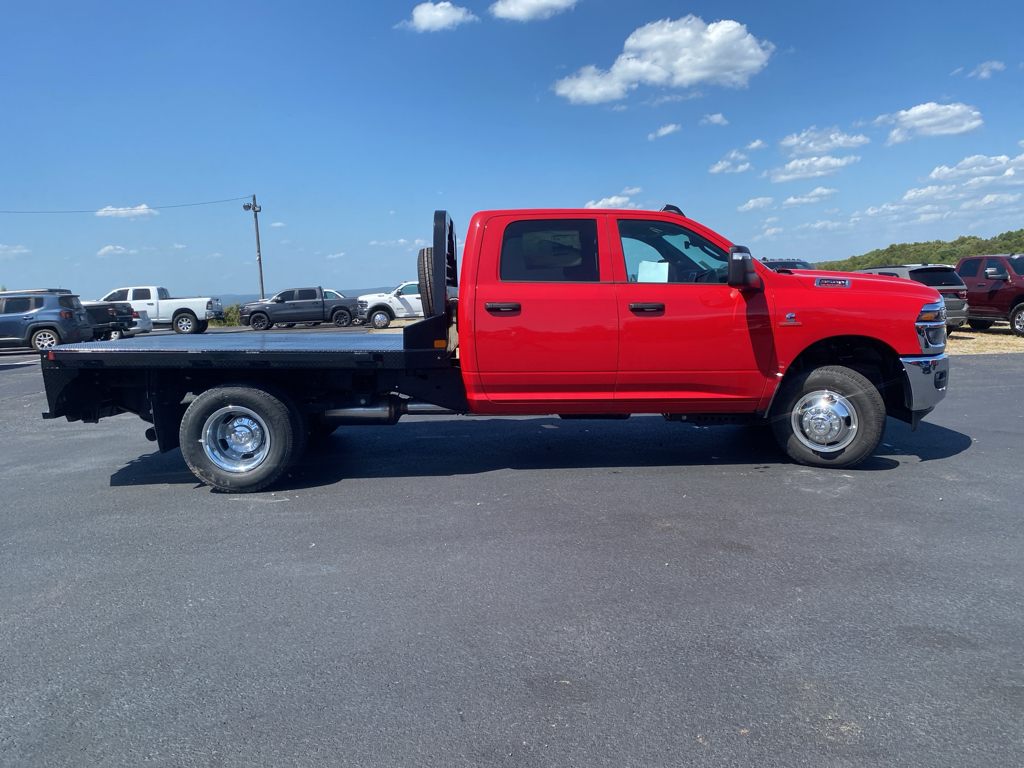 2026 Ram 3500 Chassis Tradesman photo 4