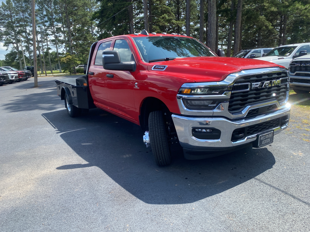 2026 Ram 3500 Chassis Tradesman photo 5