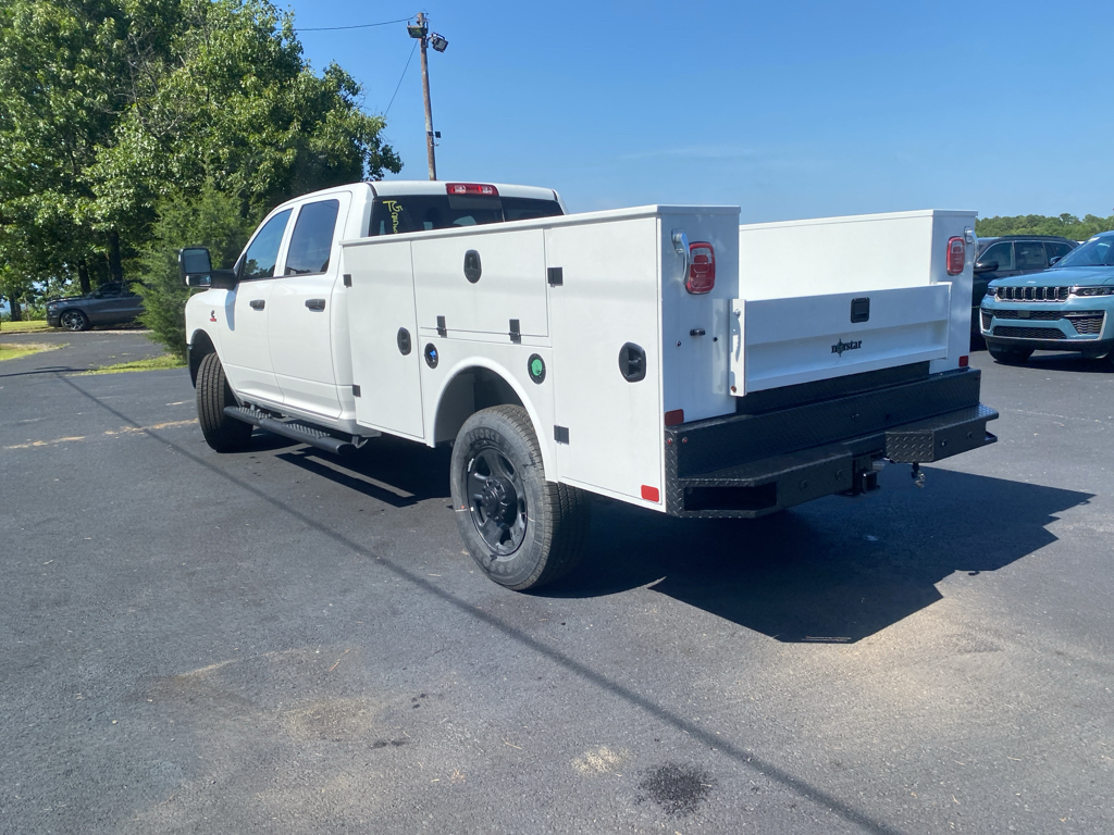 2026 Ram 3500 Tradesman photo 4