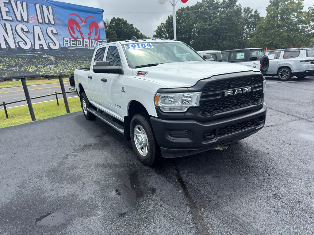 2020 Ram 3500 Tradesman photo 3