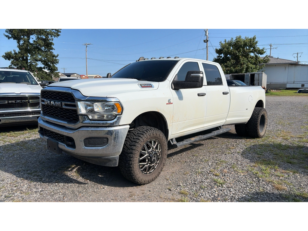 2024 Ram 3500 representative vehicle photo