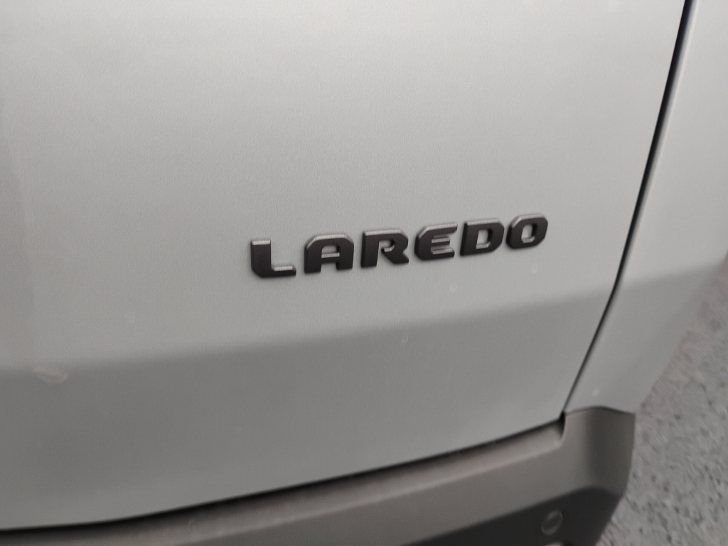2026 Jeep Cherokee representative vehicle photo