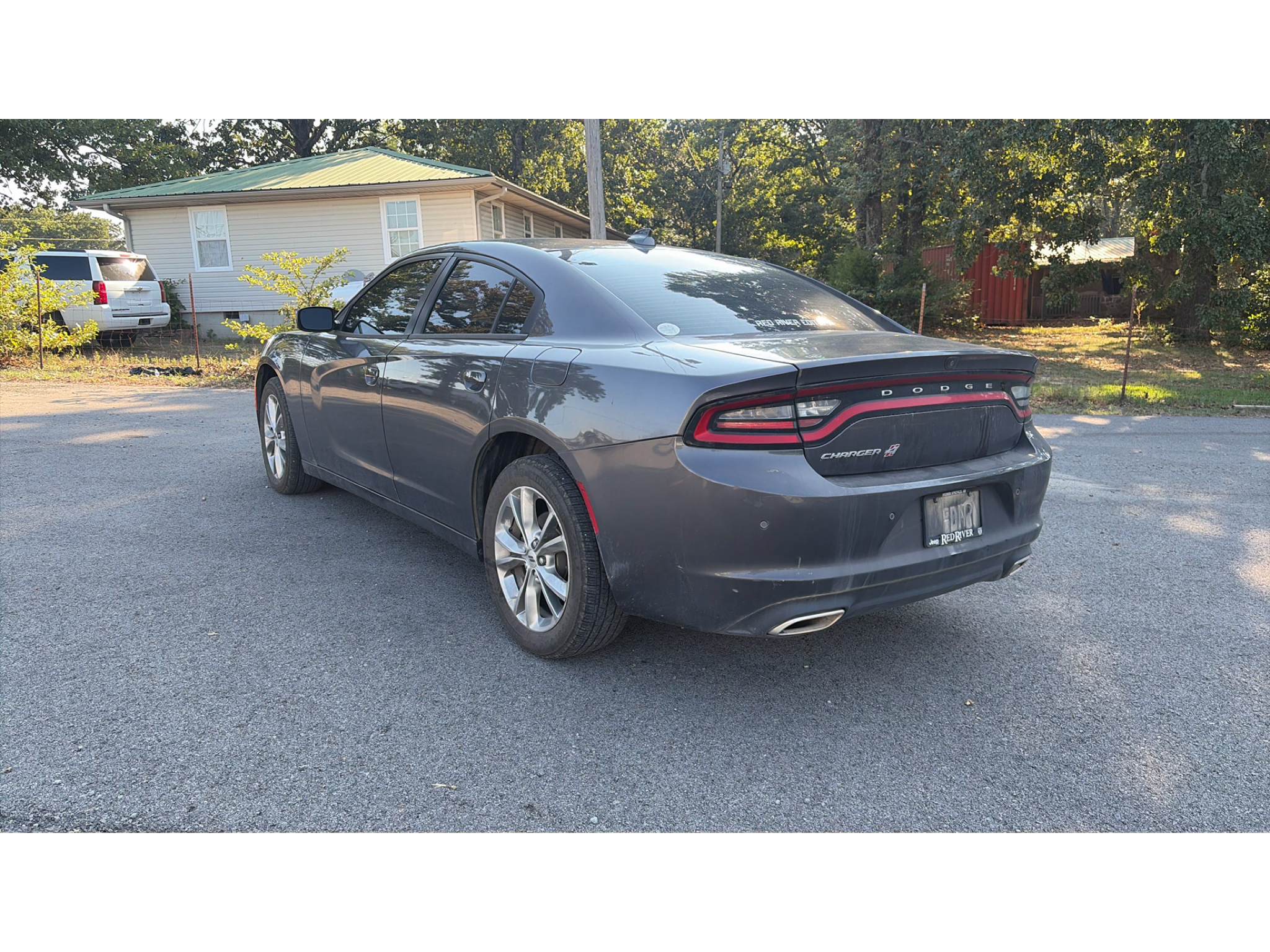 2022 Dodge Charger SXT photo 4