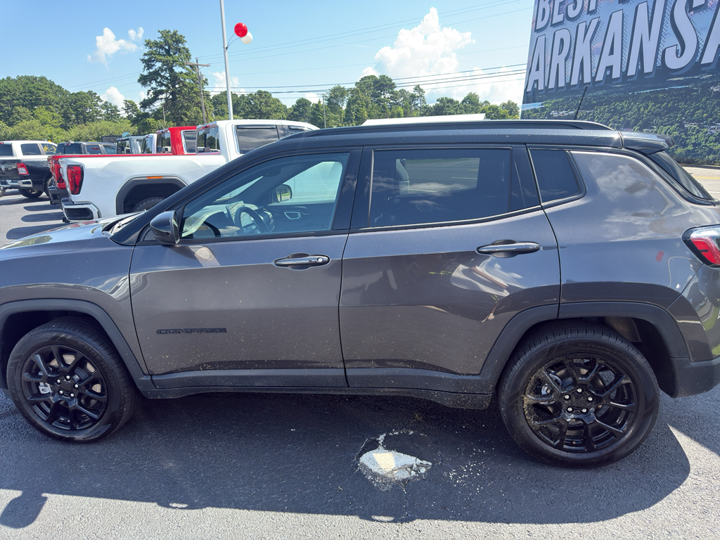 2024 Jeep Compass representative vehicle photo