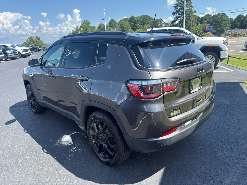 2024 Jeep Compass representative vehicle photo