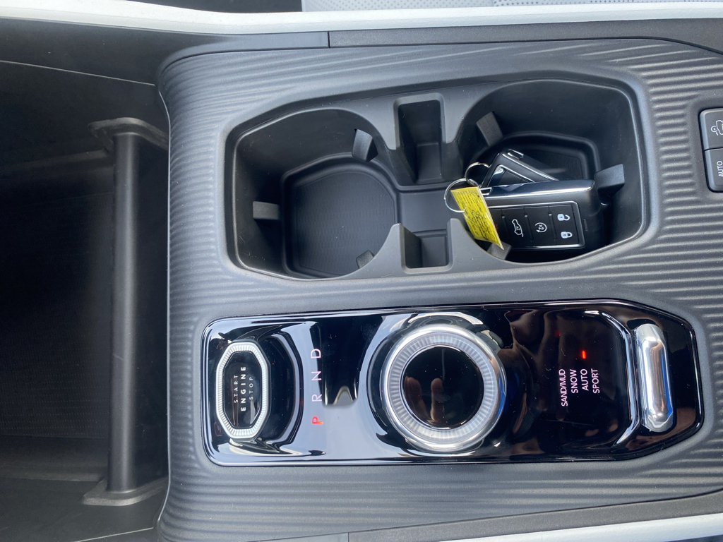 2026 Jeep Cherokee representative vehicle photo
