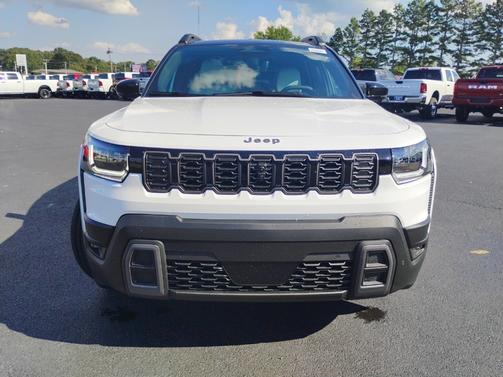 2026 Jeep Cherokee Overland photo 2