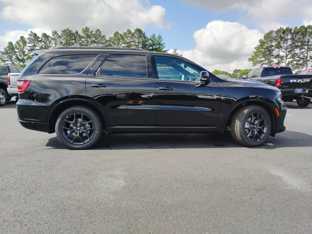 2026 Dodge Durango GT Premium HEMI V8 photo 4