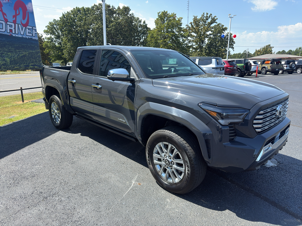 2024 Toyota Tacoma Limited photo 3