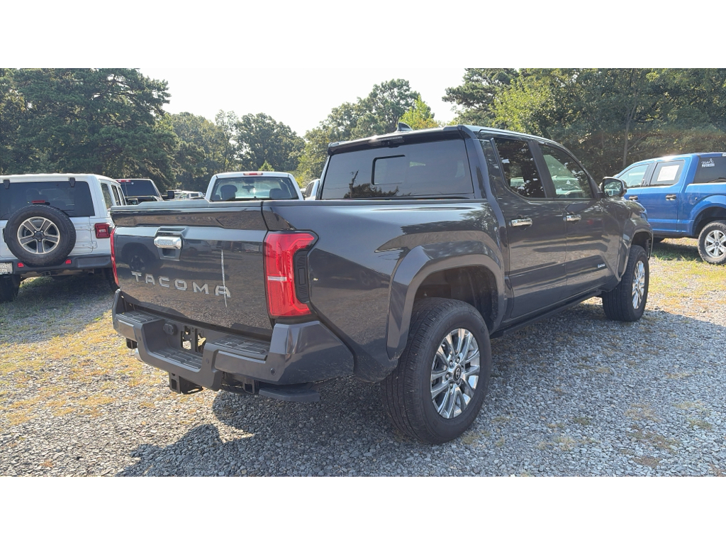 2024 Toyota Tacoma Limited photo 3