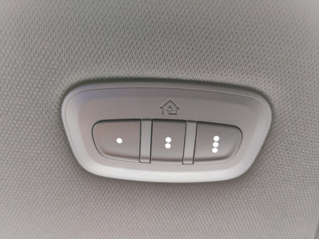 2026 Jeep Cherokee representative vehicle photo