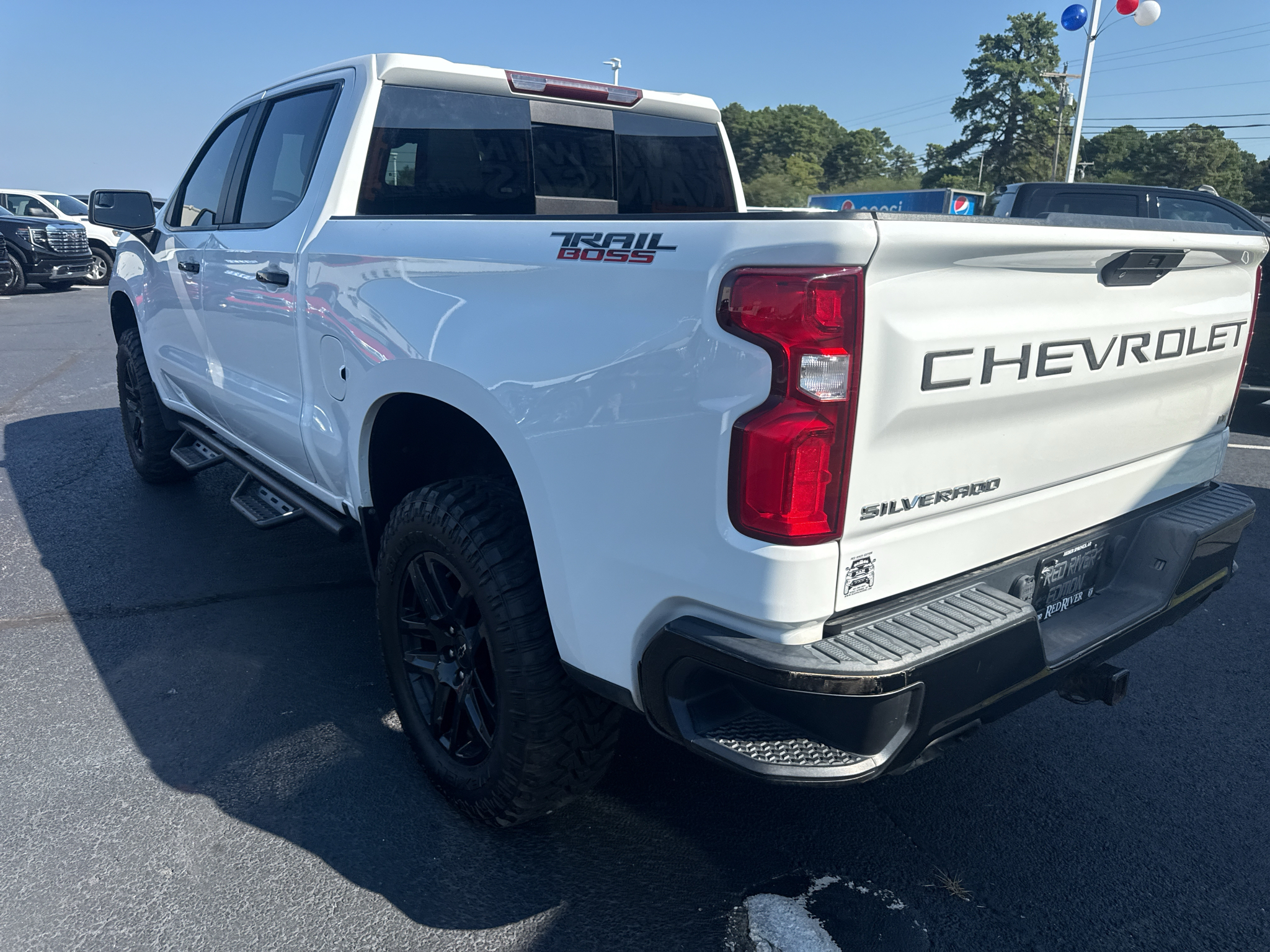 2021 Chevrolet Silverado LT Trail Boss photo 6