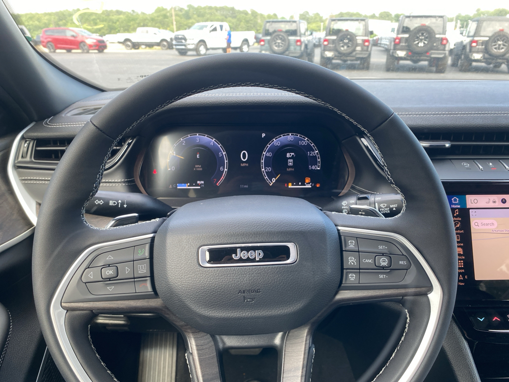 2026 Jeep Grand Cherokee representative vehicle photo