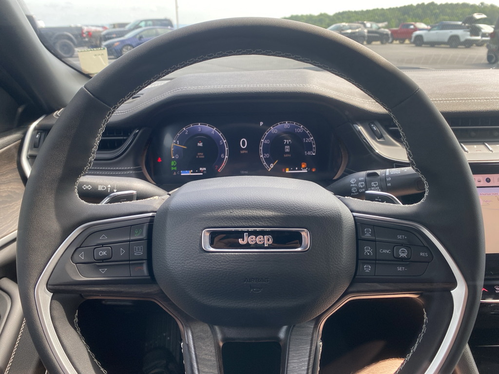 2026 Jeep Grand Cherokee representative vehicle photo