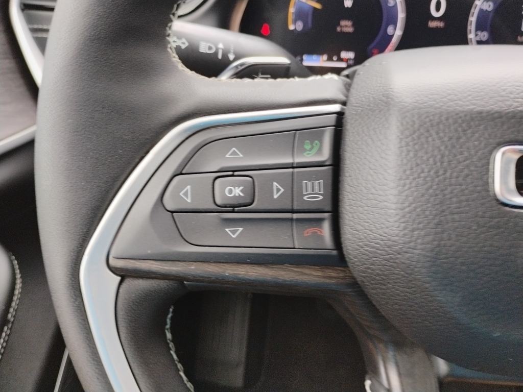 2026 Jeep Grand Cherokee representative vehicle photo