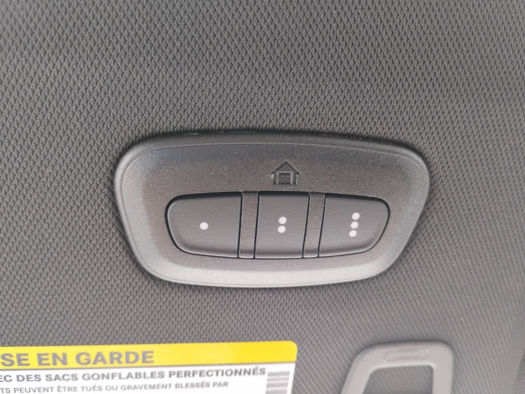 2026 Jeep Grand Cherokee representative vehicle photo