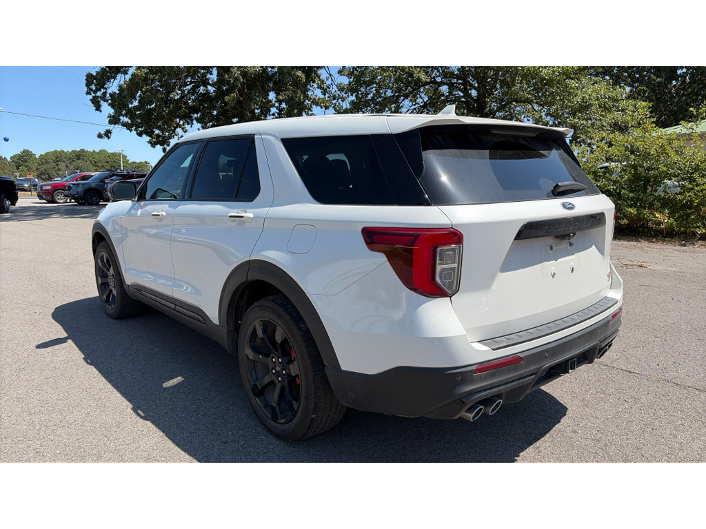 2022 Ford Explorer ST photo 4