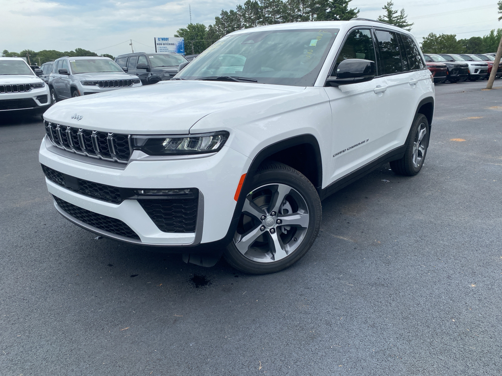 2026 Jeep Grand Cherokee Limited photo 1