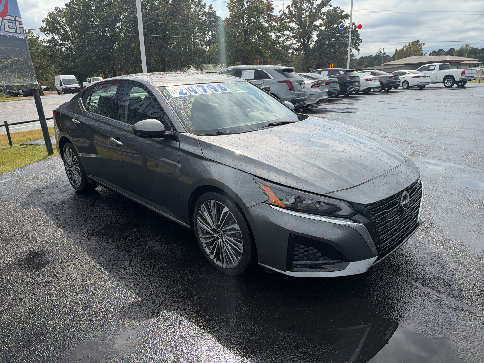 2024 Nissan Altima 2.5 SL photo 3
