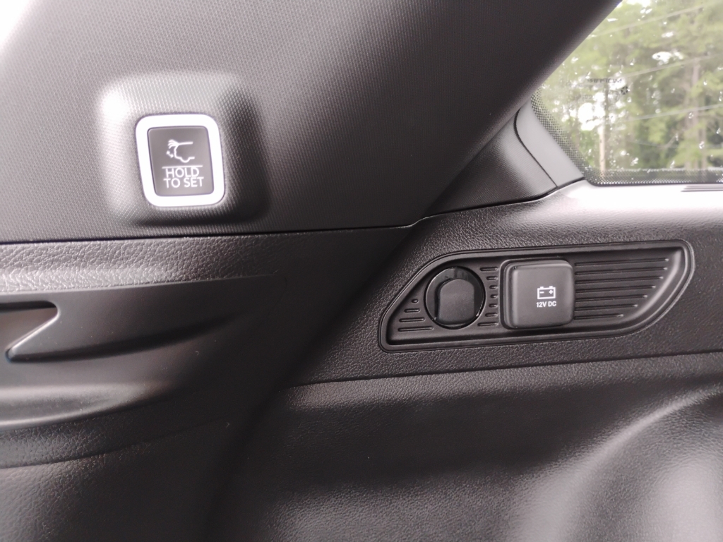 2026 Jeep Grand Cherokee representative vehicle photo