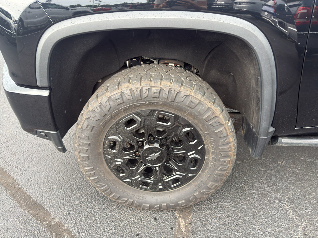 2022 Chevrolet Silverado HD representative vehicle photo