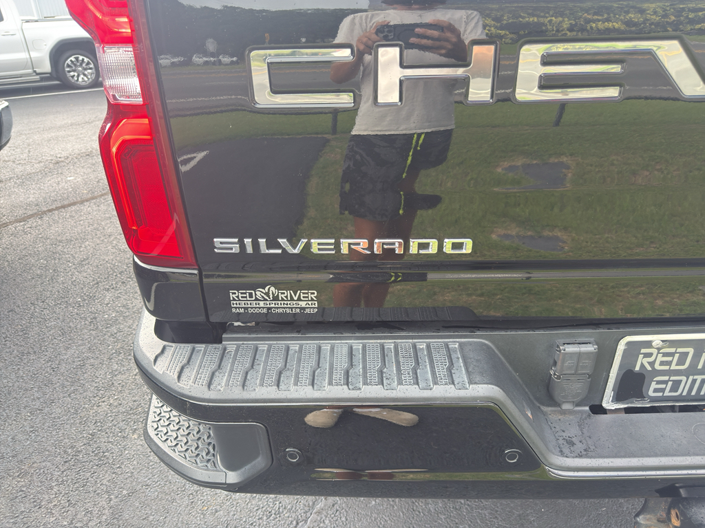 2022 Chevrolet Silverado HD representative vehicle photo