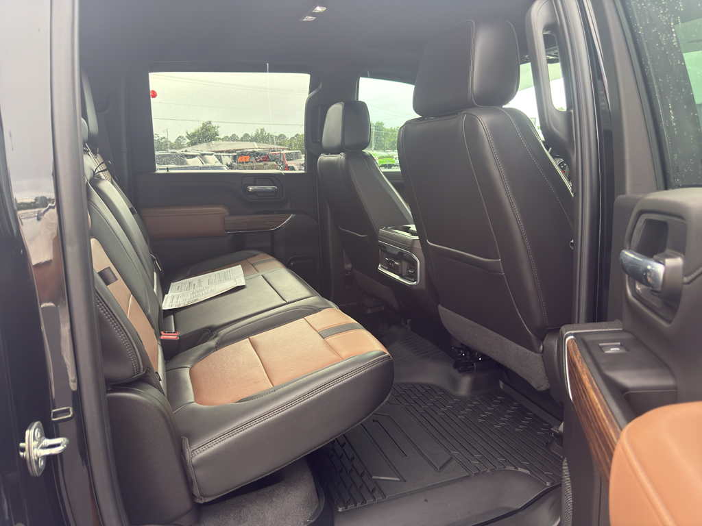 2022 Chevrolet Silverado HD representative vehicle photo