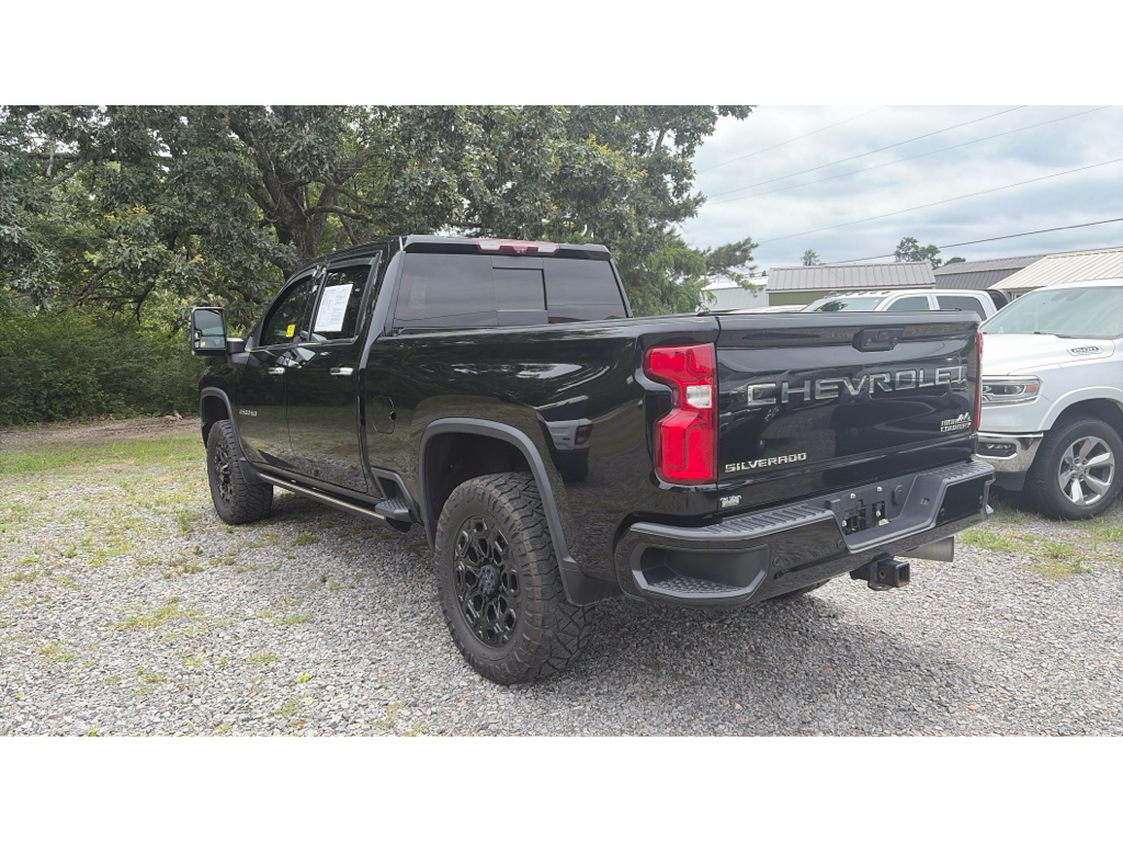 2022 Chevrolet Silverado High Country photo 4