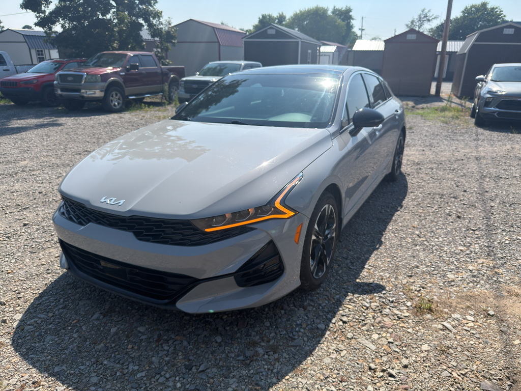 2024 Kia K5 vehicle photo 1