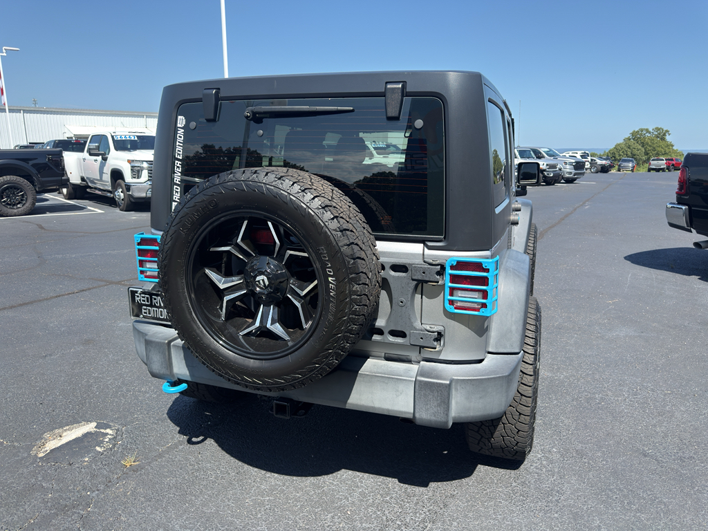2017 Jeep Wrangler Sport photo 5