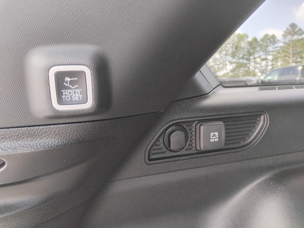 2026 Jeep Grand Cherokee representative vehicle photo