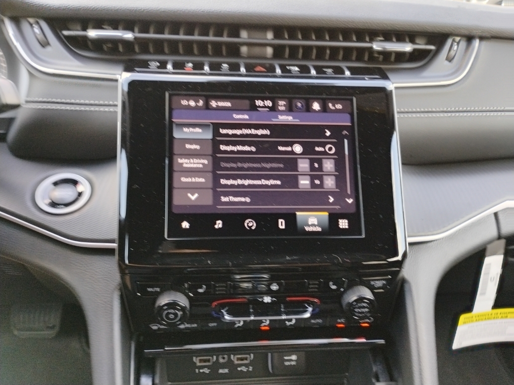 2026 Jeep Grand Cherokee representative vehicle photo