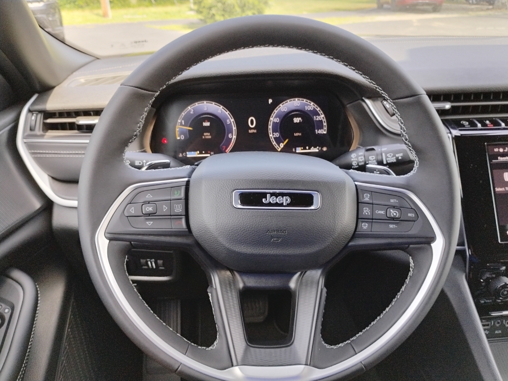 2026 Jeep Grand Cherokee representative vehicle photo