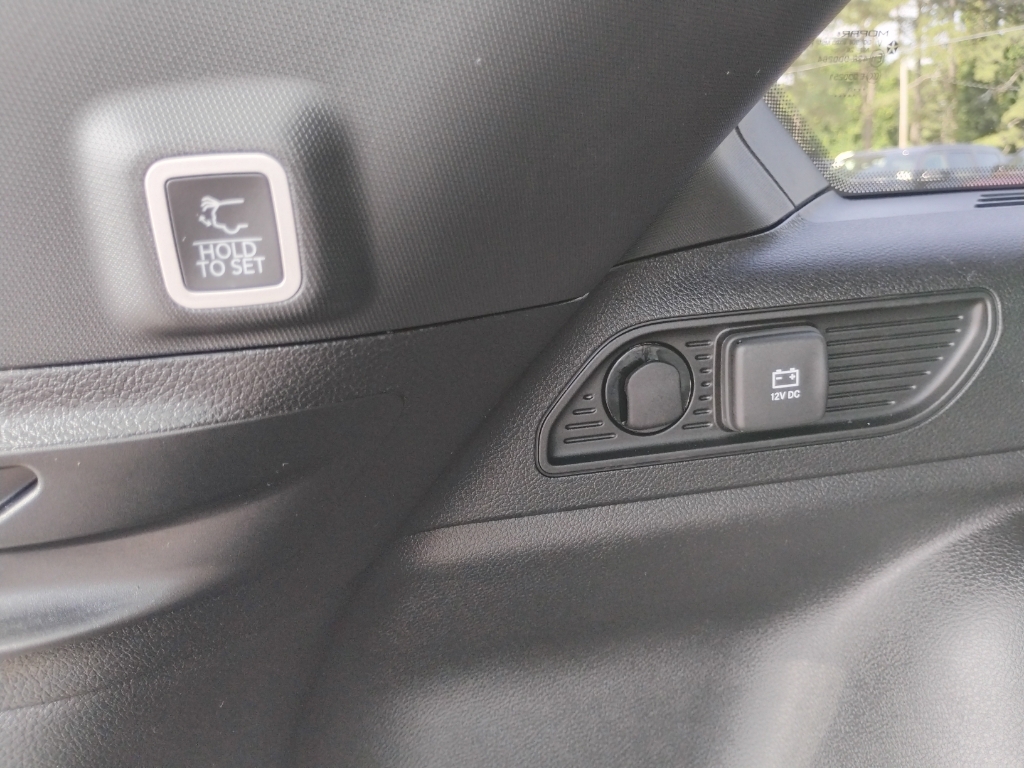 2026 Jeep Grand Cherokee representative vehicle photo