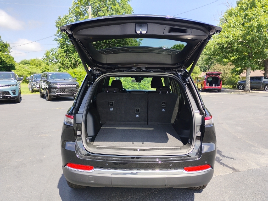 2026 Jeep Grand Cherokee representative vehicle photo