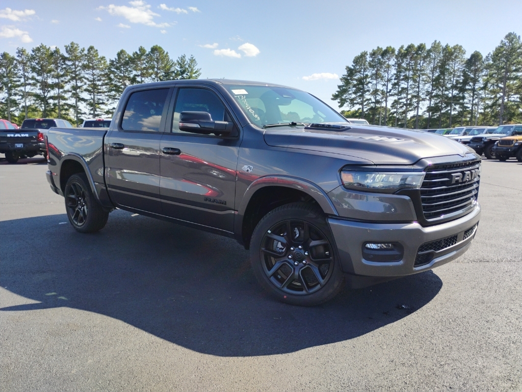 2026 Ram 1500 Laramie photo 3