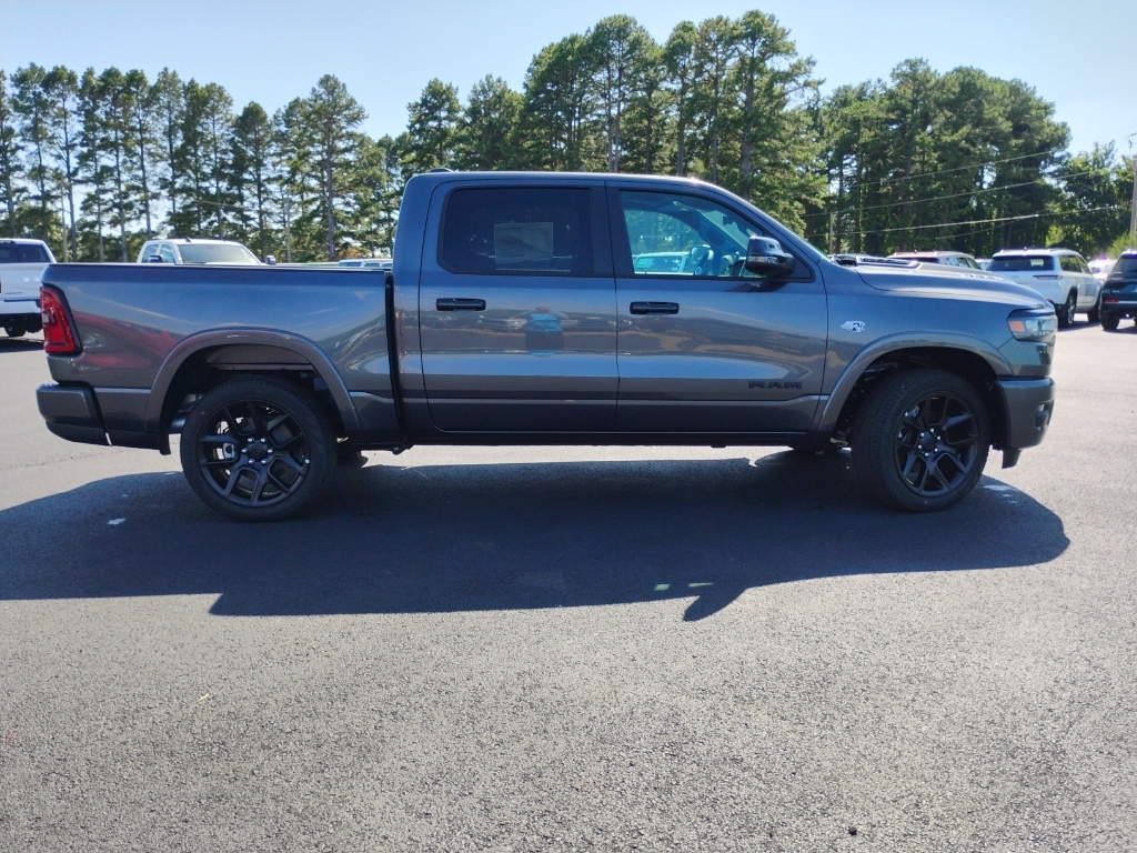 2026 Ram 1500 Laramie photo 4