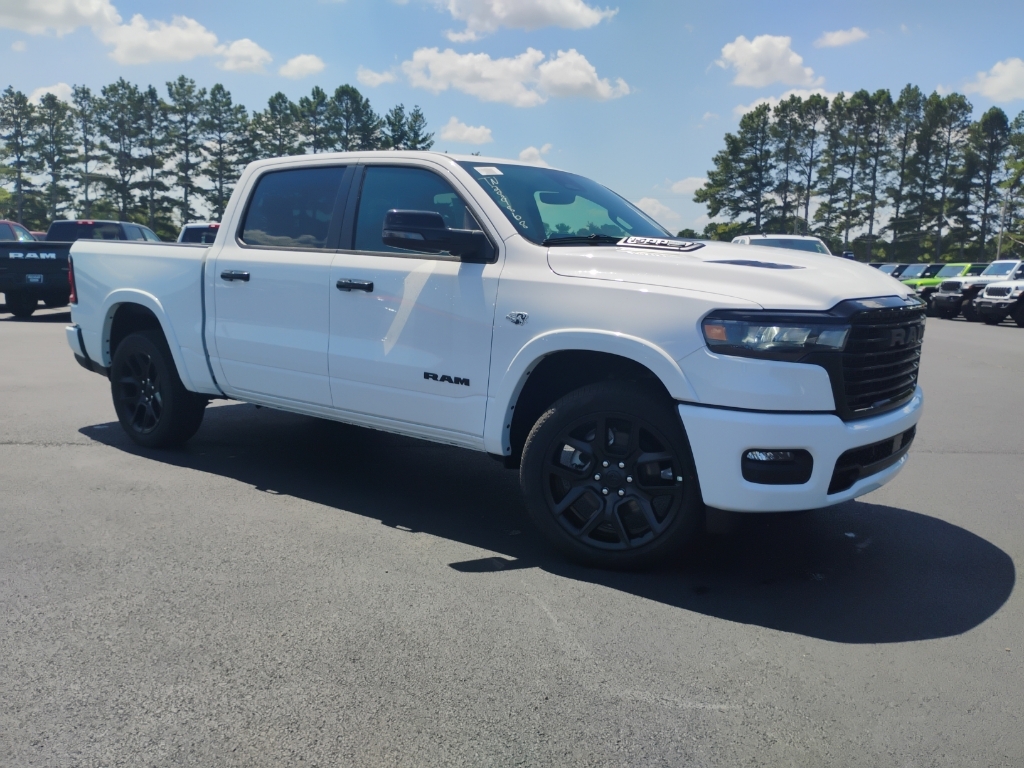 2026 Ram 1500 Laramie photo 3