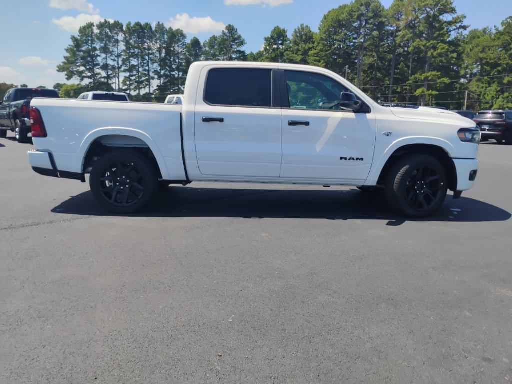 2026 Ram 1500 Laramie photo 4