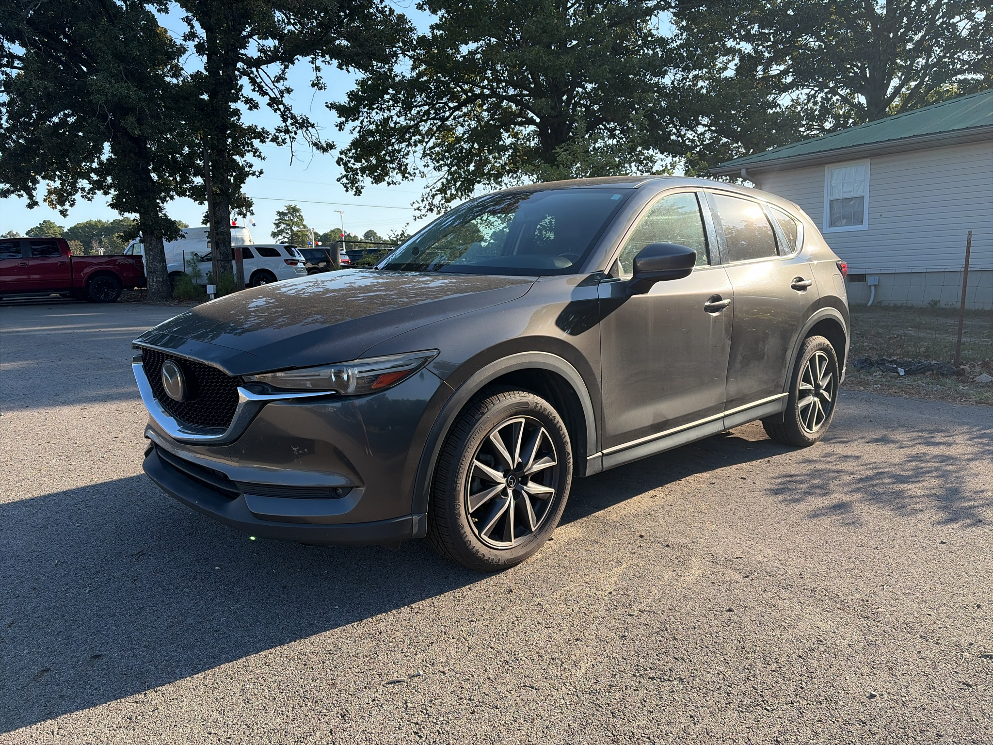 2017 Mazda CX-5 vehicle photo 1