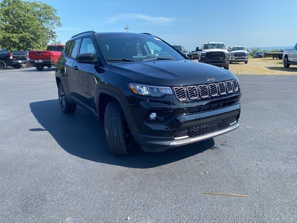 2026 Jeep Compass Limited Altitude photo 3